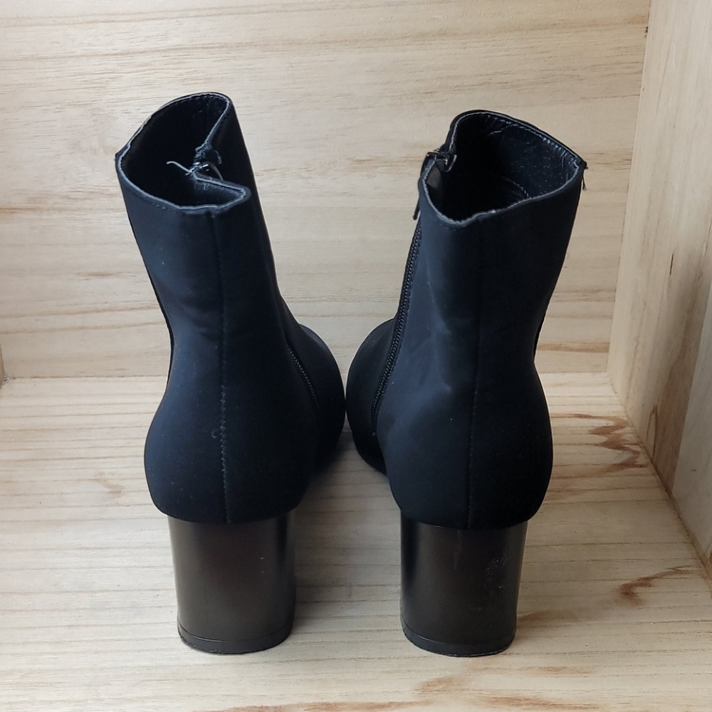 Womens Black Suede Ankle Boots - Picture 7 of 11